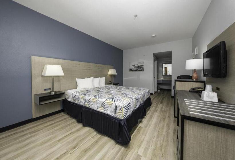 장애인을 위한 킹사이즈 침대 스탠다드 룸, Baymont By Wyndham Ridgecrest