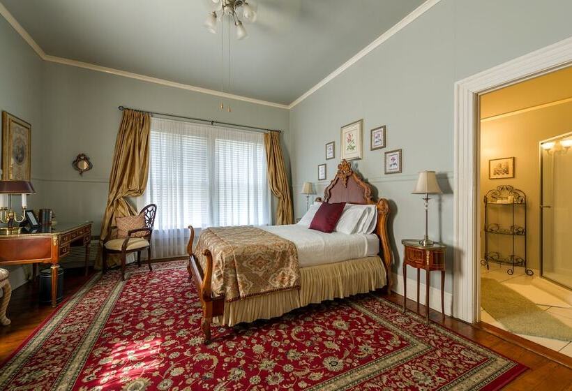 Номер Стандарт, Historic Michabelle Inn