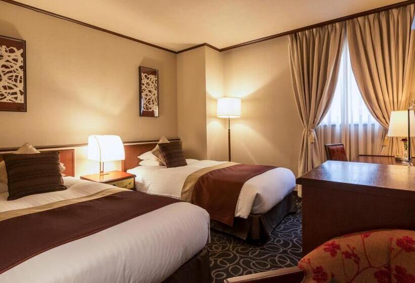 اتاق استاندارد سه نفره, Shibuya Creston