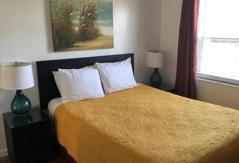 דירת חדר עם טרסה, Breakaway Inn