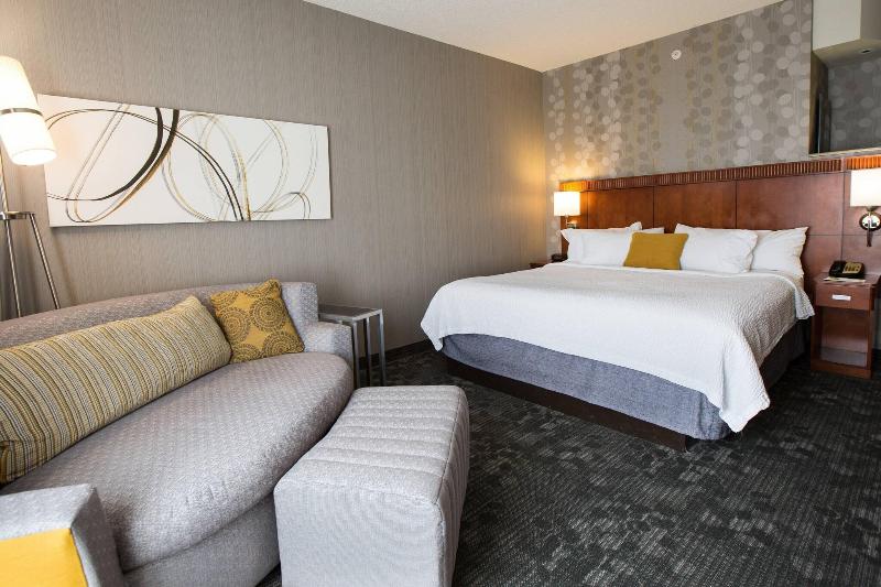 Номер Executive Кровать Кинг, Courtyard By Marriott Winchester Medical Center