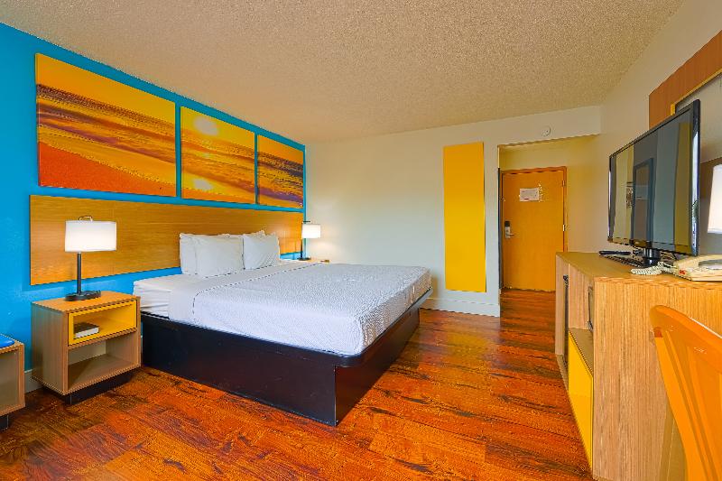 스탠다드 룸 킹사이즈 침대, Coastal Inn By Oyo Lincoln City Oregon Coast Hwy