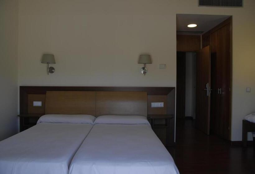 Номер Стандарт, El Salugral Termal Resort