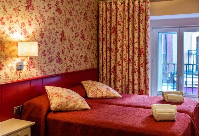 اتاق استاندارد, Hostal Matheu