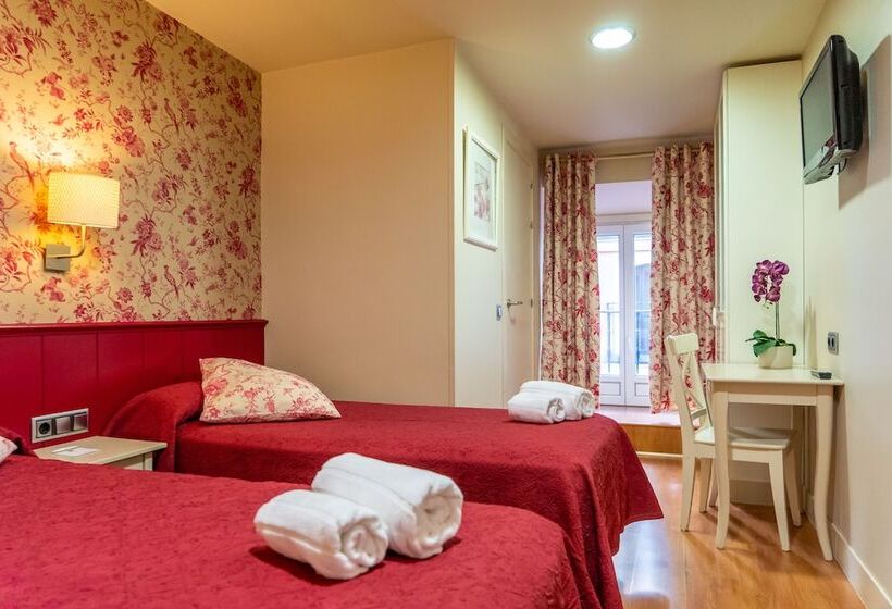 اتاق استاندارد, Hostal Matheu