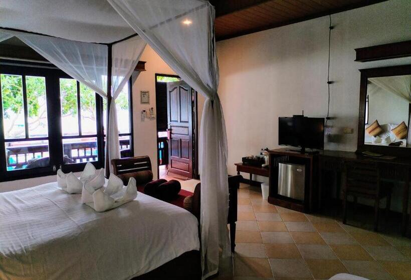 바다 전망 스탠다드 방갈로, Bhundhari Chaweng Beach Resort Koh Samui   Sha Plus
