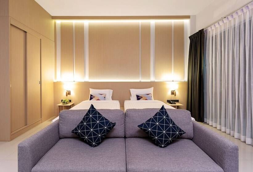 Deluxe Szoba Terasszal, The Palmery Resort