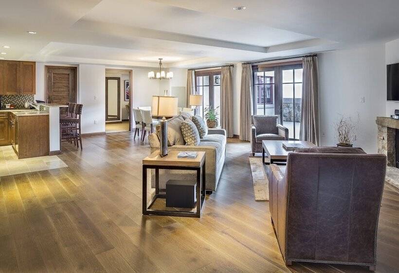 דירת שלושה חדרים, Madeline Hotel & Residences, Auberge Resorts Collection