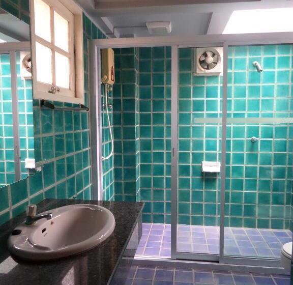 Студия Стандарт, Sappraiwan Elephant Resort & Sanctuary