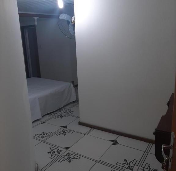 이코노이 4인룸, Pousada Real Paraty