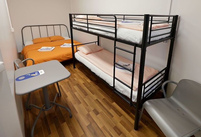 Семейный Номер Совместный Санузел, Cheapsleep Hostel Helsinki