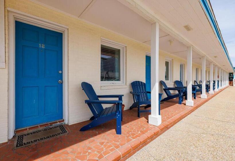 Номер Стандарт, Dolphin Oceanfront Motel   Nags Head