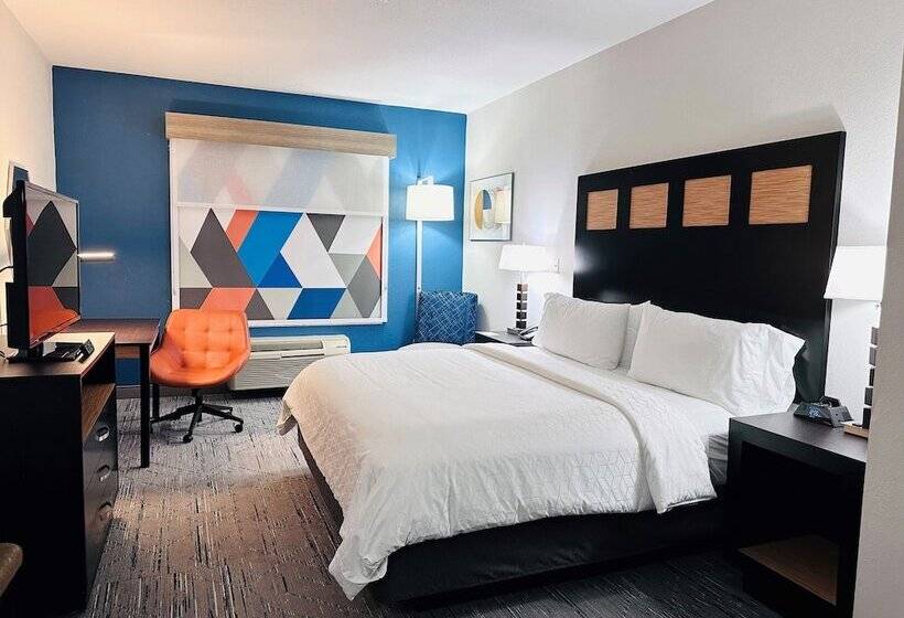 身障者適用スイートルーム, Holiday Inn Express & Suites Houston East   Baytown By Ihg