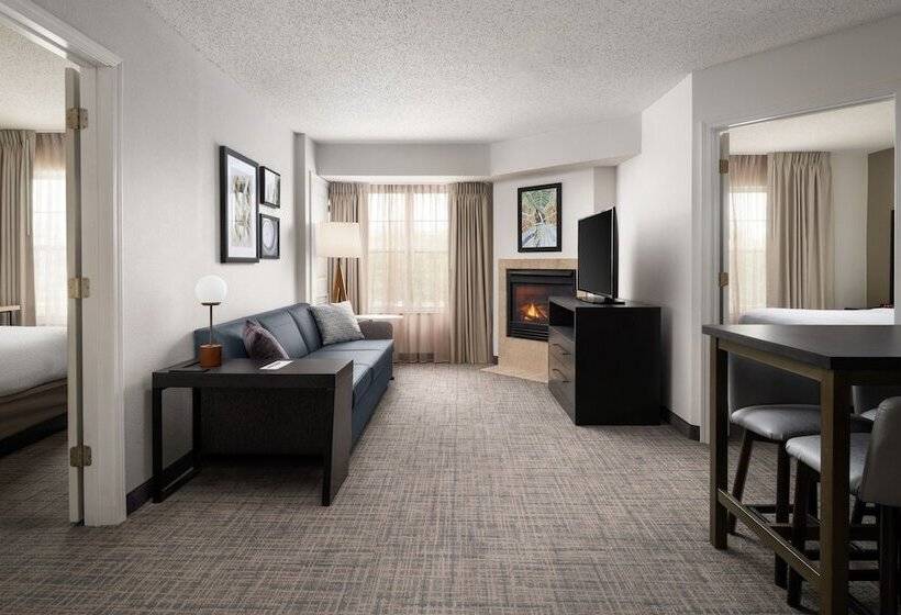 Люкс 2 Спальни, Residence Inn Mount Olive At International Trade Center