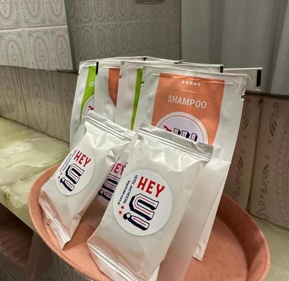 수피리어 트리플 룸, Hey U