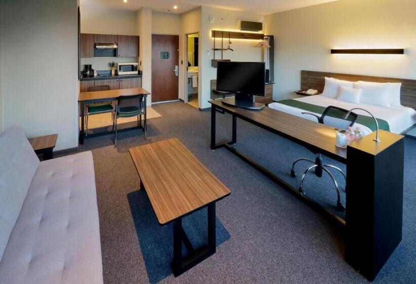 Люкс, City Express Suites By Marriott Ciudad De México Santa Fe