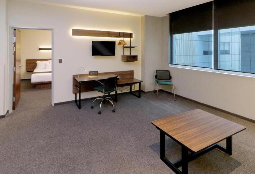Люкс 2 Спальни, City Express Suites By Marriott Ciudad De México Santa Fe