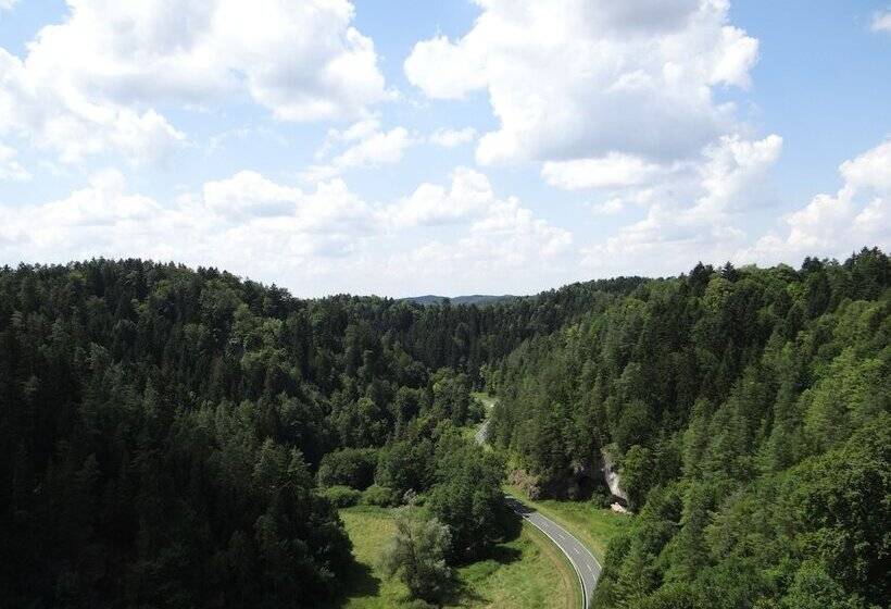Полулюкс, Burg Rabenstein