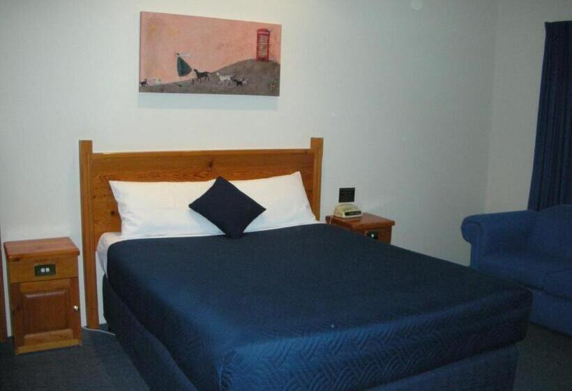 Номер Deluxe, Breakout Motor Inn