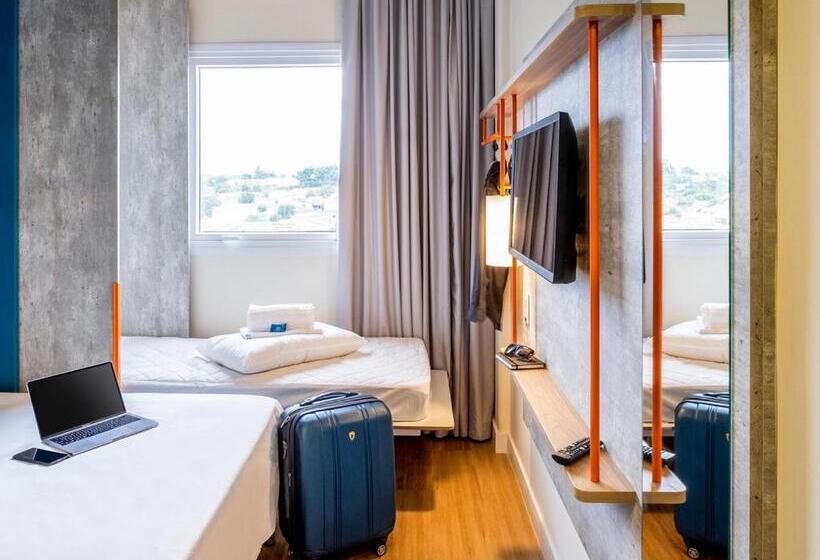 Номер Стандарт Трехместный, Ibis Budget Capao Bonito