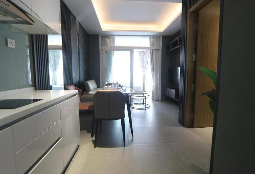 디럭스 룸, The Penthouse Residence