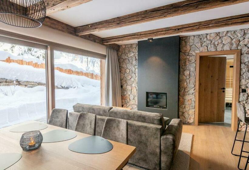 Апартаменты 1 Спальня с Террасой, Natursinn Mountainchalets