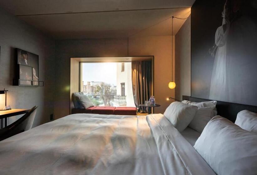 带城市景观的标准间, Radisson Red Hotel, Vienna
