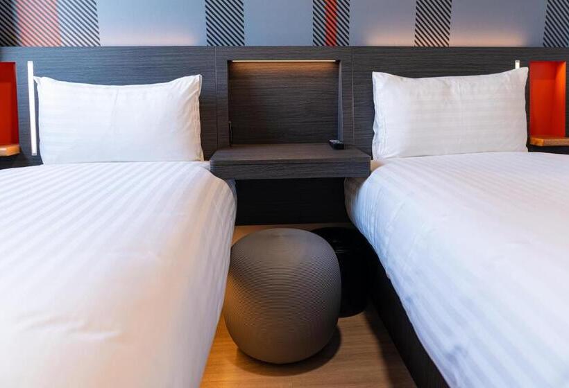 Номер Стандарт, Easyhotel Paris Charles De Gaulle Villepinte