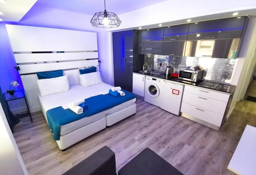 استودیو استاندارد با تراس, Mariandry Apartments