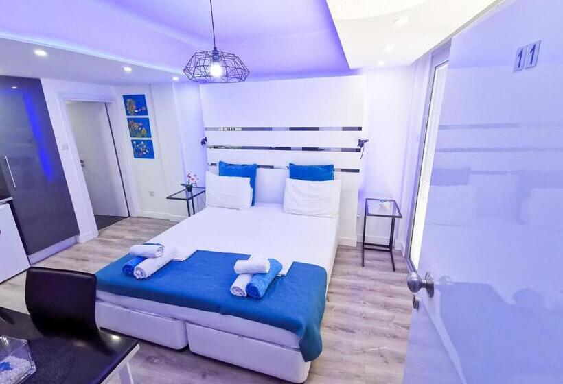 استودیو استاندارد با چشم‌انداز باغ, Mariandry Apartments