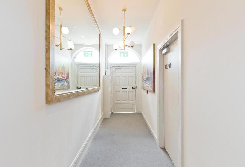 اتاق استاندارد با تخت بزرگ, Templebar Rooms