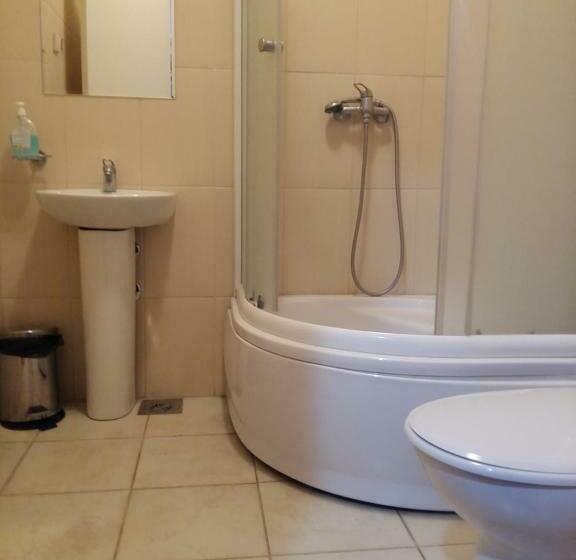 اتاق استاندارد, Bela Ruža