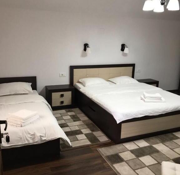 اتاق استاندارد سه نفره, Vila Fan Confort