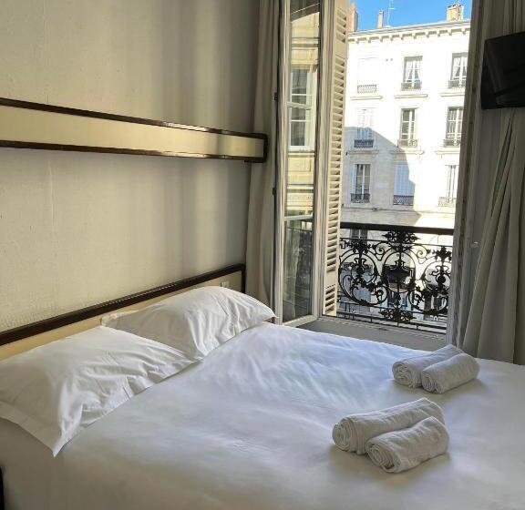 Номер Стандарт, Brit Hotel Des Grands Hommes   Bordeaux Centre