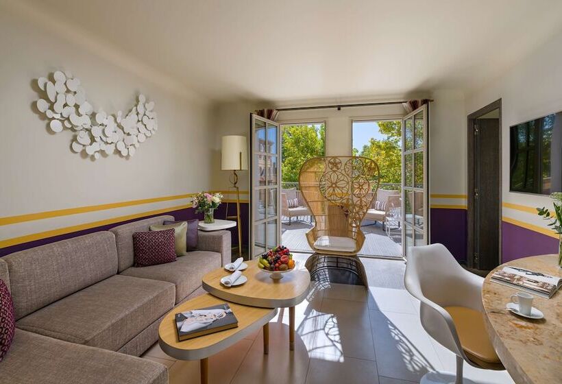 Suite met Terras, De Paris Sainttropez