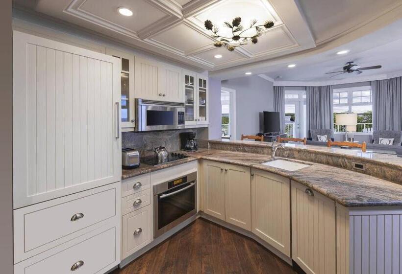 2 Bedrooms Suite 2 Bedrooms Lake View, Jw Marriott The Rosseau Muskoka Resort & Spa