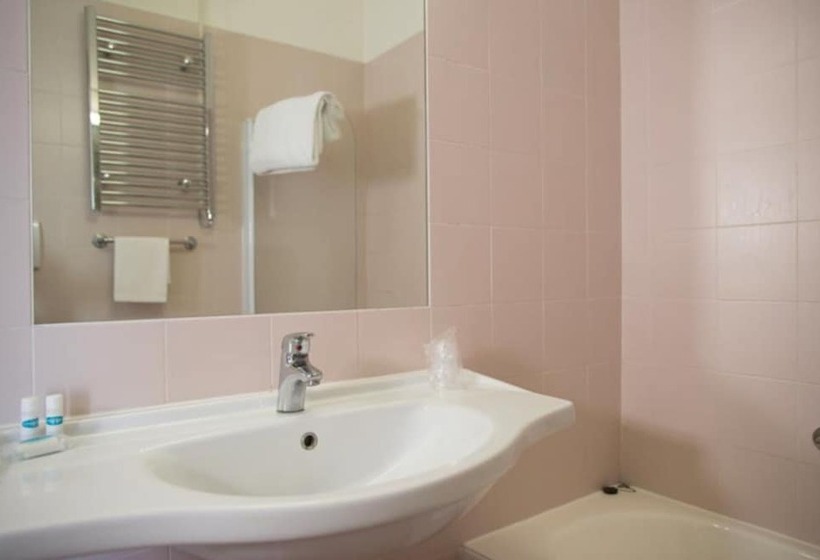 اتاق استاندارد, Autohotel Ravenna