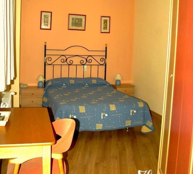 غرفة قياسية فردية, Castilla