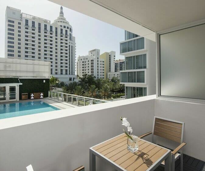 Premium Room Pool View, Iberostar Waves Berkeley Shore