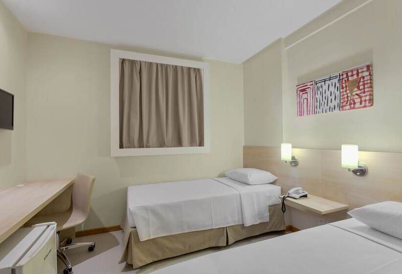 스탠다드 룸, Ibis Styles Belem Hangar