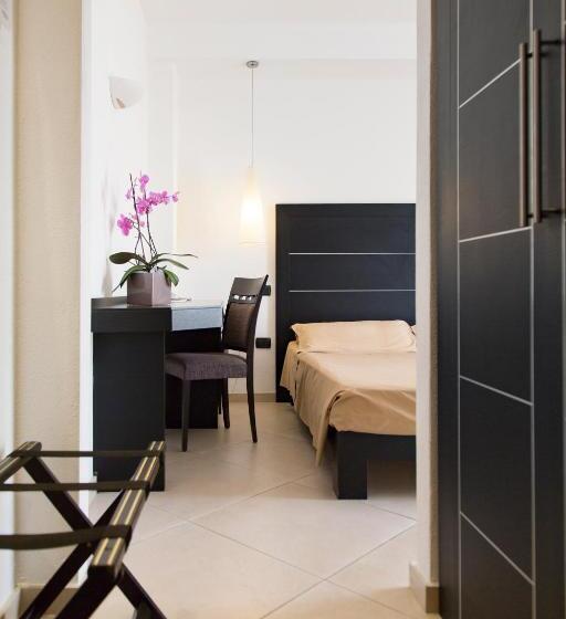 Полулюкс, Ahr Baja Hotel & Spa Cannigione