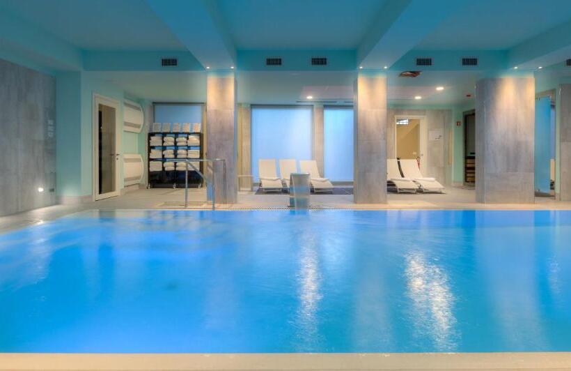 استودیوی سوپریور, Forte16 View & Spa