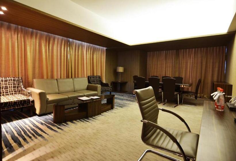Президентский Люкс, Swiss Belhotel Cirebon