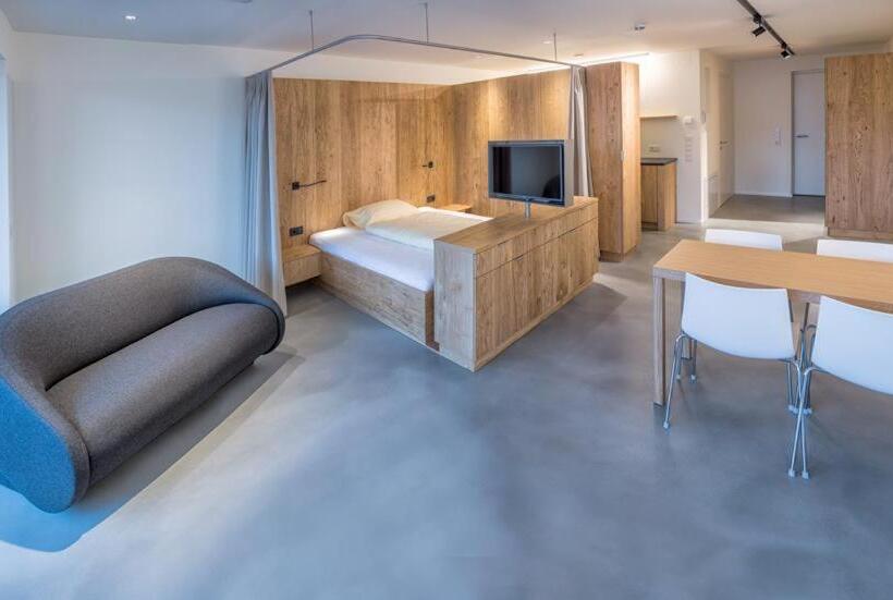 Апартаменты 1 Спальня с Балконом, Apartmenthaus Anna