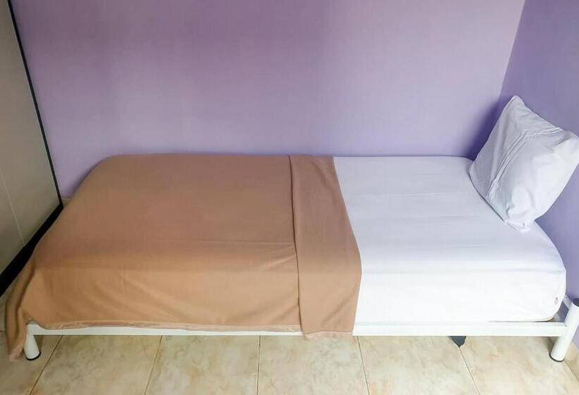 Номер Economy, Homestay Puspa Syariah