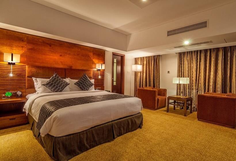 اتاق لوکس, Aara Hospitality Services Limited