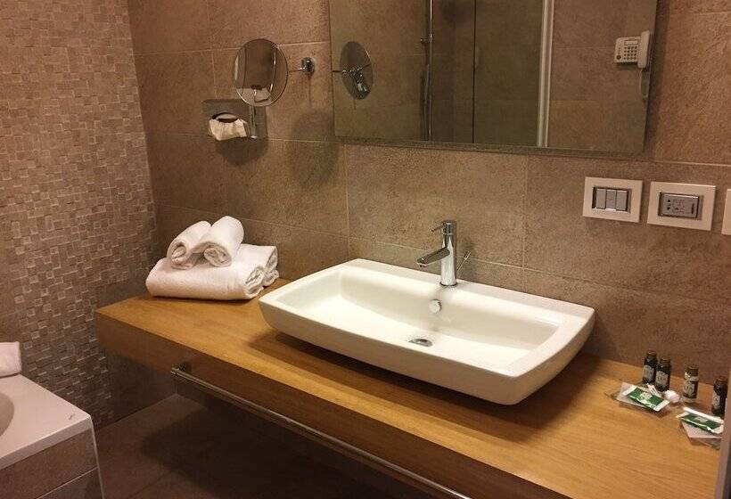 Классический Номер, Eureka Palace Hotel Spa Resort