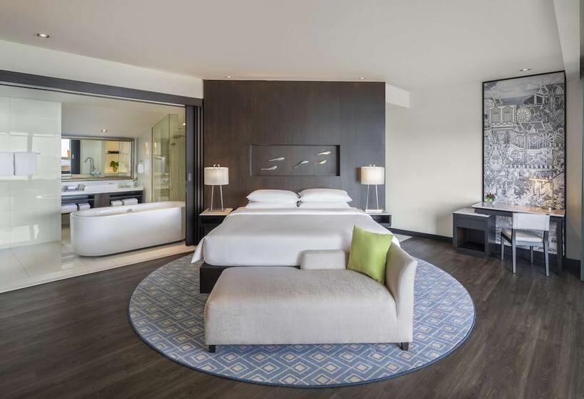 غرفة كلوب مطلة على البحر, Hyatt Regency Phuket Resort