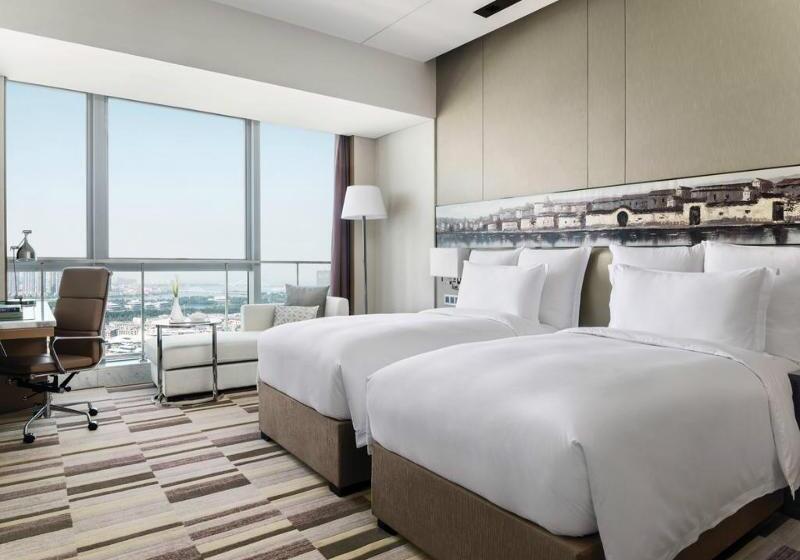 Номер Executive, Langham Place Xiamen
