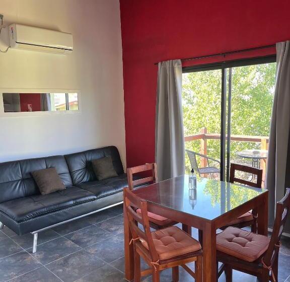 1 Bedroom Apartment Lake View, El Breton